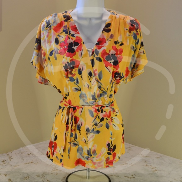 French Connection for LeTote Wrap Top - Picture 2 of 7